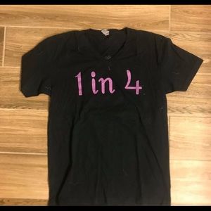 1 in 4 alpha chi v neck